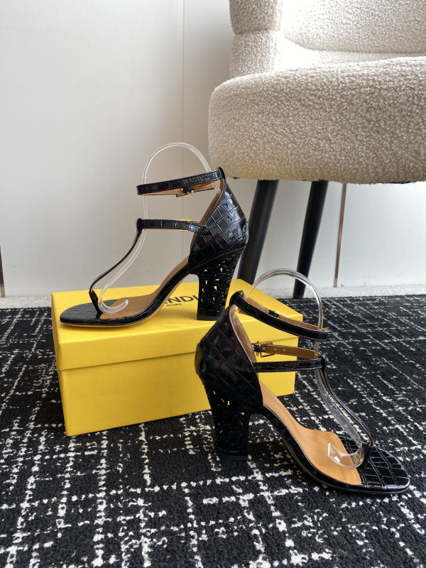F**di heels