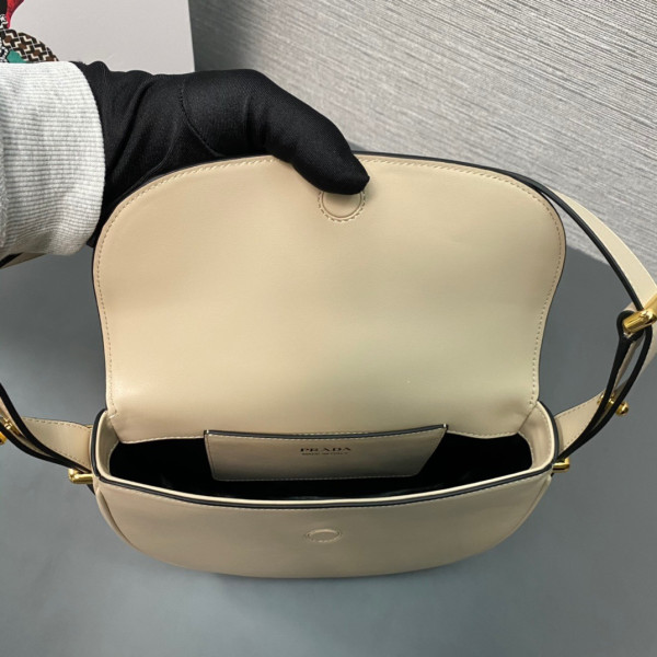 Pra*a moon handbags-22*17*5.5cm
