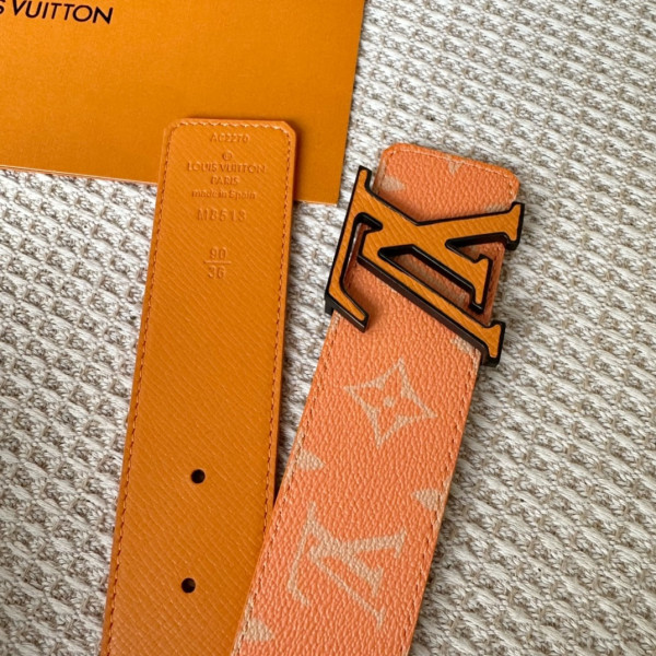 l0*is V*t0n belt