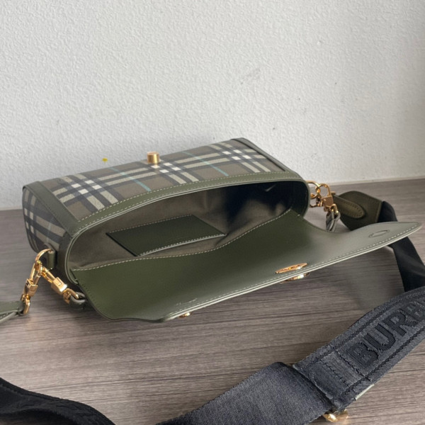 B**rry top handle note bag-24*8*14cm