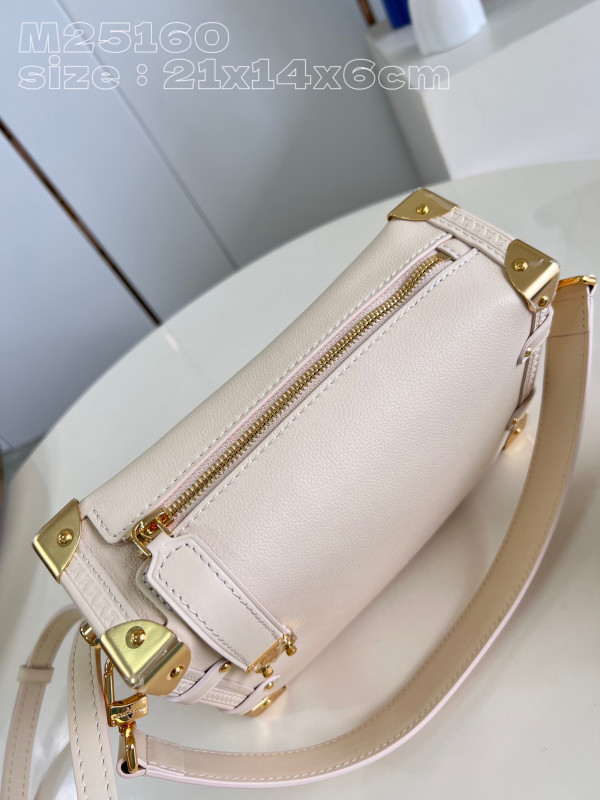 l0*is V*t0n side trunk pm-21*14*6cm