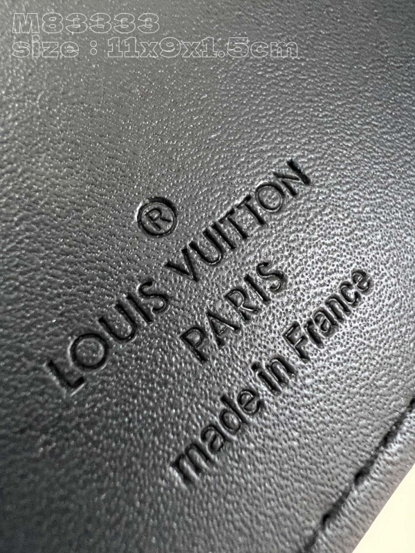 l0*is V*t0n multiple wallet-11.5*9*1.5cm