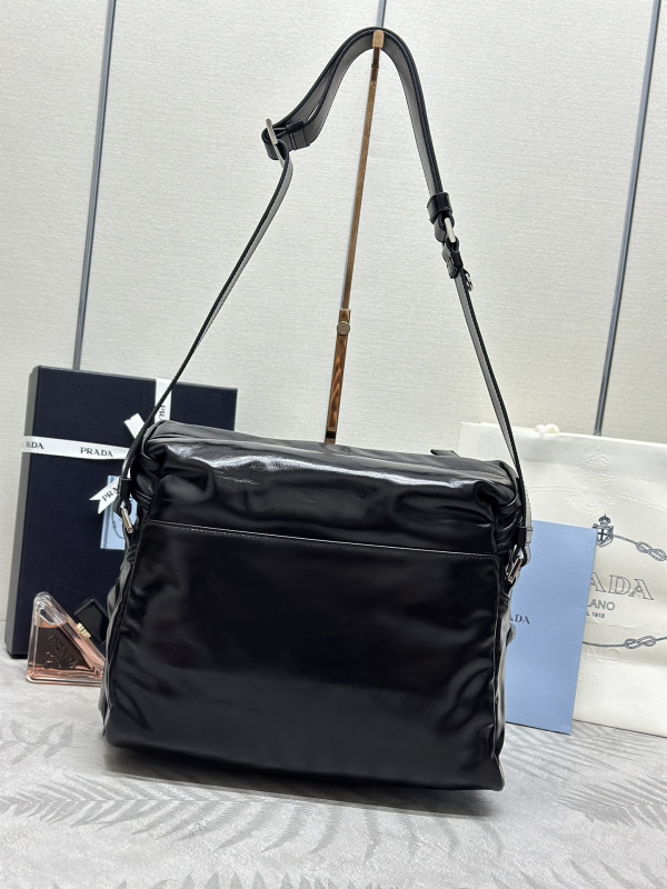 Pra*a men bag-29*23*15cm