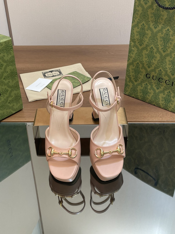 G*u*i heels-11cm