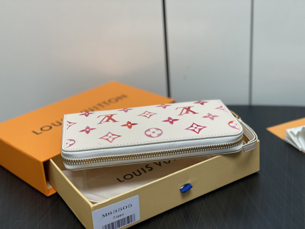 l0*is V*t0n zippy wallet-10*20*2 cm