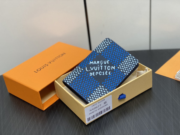 l0*is V*t0n pocket organizer-7.5*11.1*1 cm