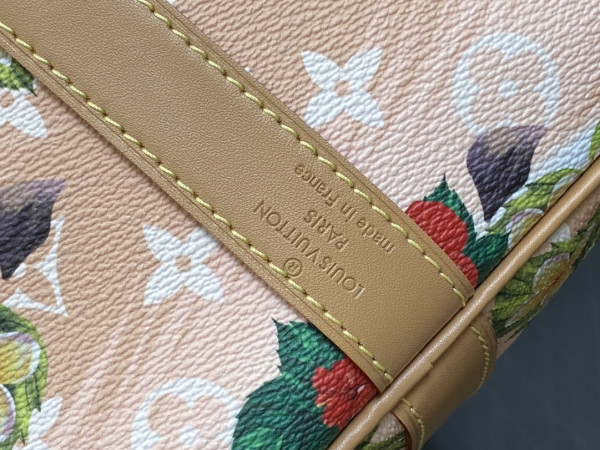 l0*is V*t0n keepall bandouliÈre 50