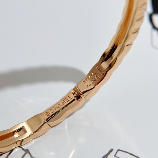 CL BRACELET