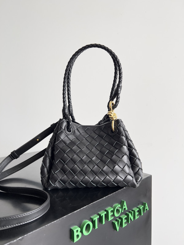 bo*te*ga Ve*ne*ta andiamo parachute small shoulder bag