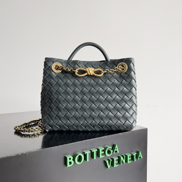 bo*te*ga Ve*ne*ta small andiamo chain-25*22*10.5cm
