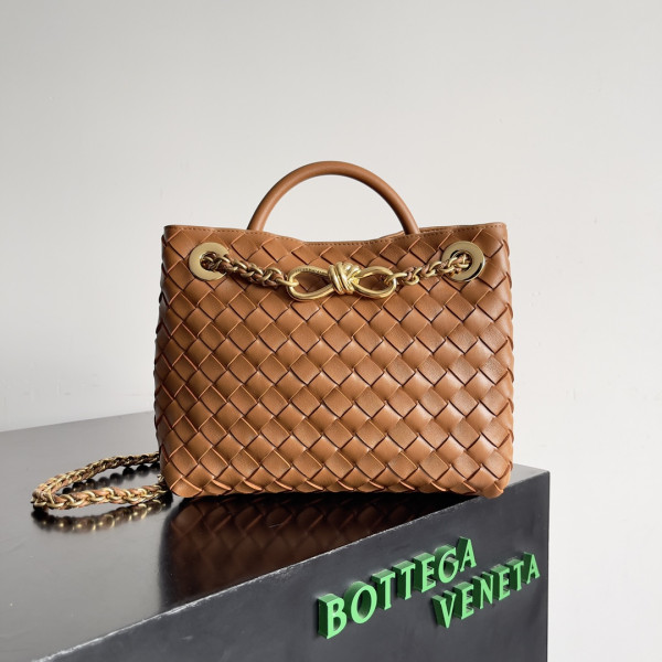 bo*te*ga Ve*ne*ta small andiamo chain-25*22*10.5cm