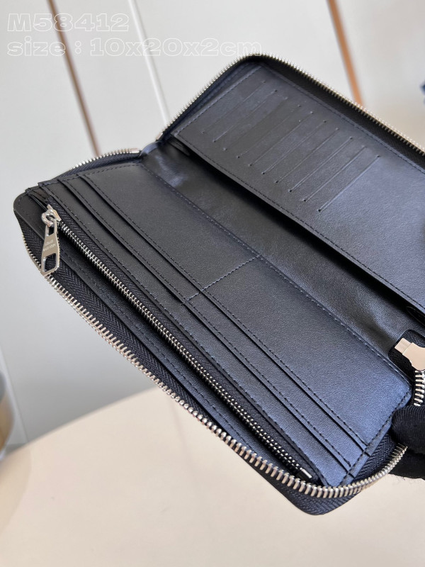 l0*is V*t0n zippy wallet-10*20*2 cm