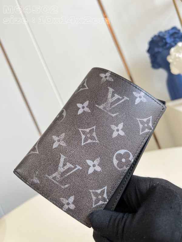 l0*is V*t0n passport cover-10*14*2.5cm
