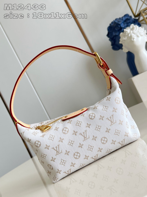 l0*is V*t0n hills pochette