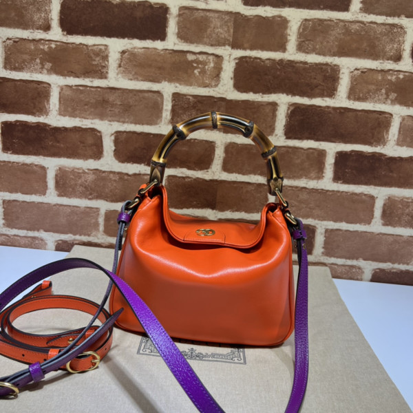 G*u*i diana small shoulder bag