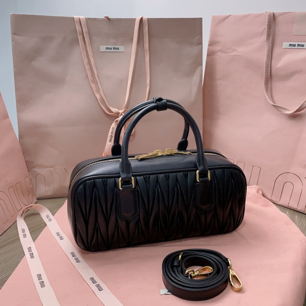 M*um*u arcadie matelassé nappa leather bag-xs/s/m