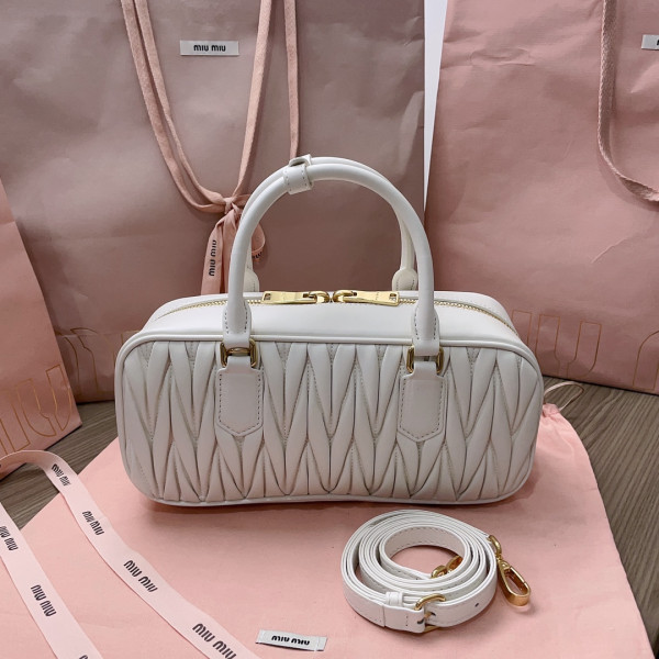 M*um*u arcadie matelassé nappa leather bag-xs/s/m