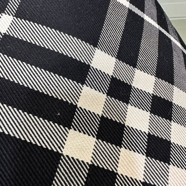 B**rry medium check drawstring pouch​