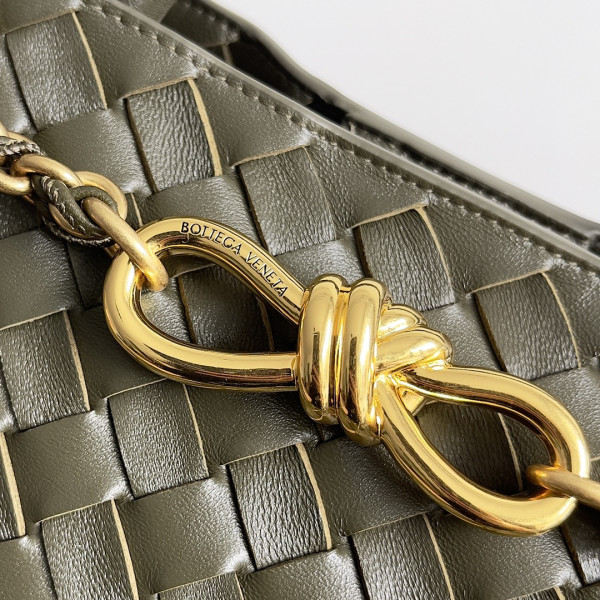 bo*te*ga Ve*ne*ta small andiamo chain-25*22*10.5cm