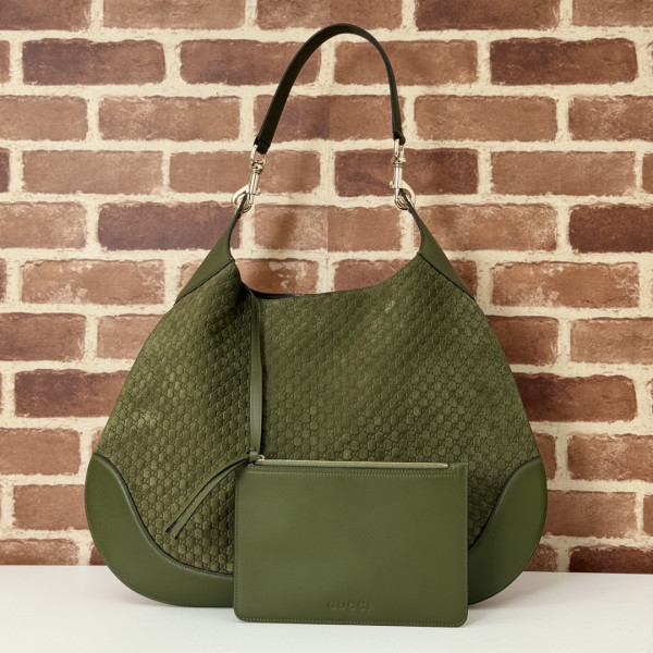 G*u*i b large shoulder bag