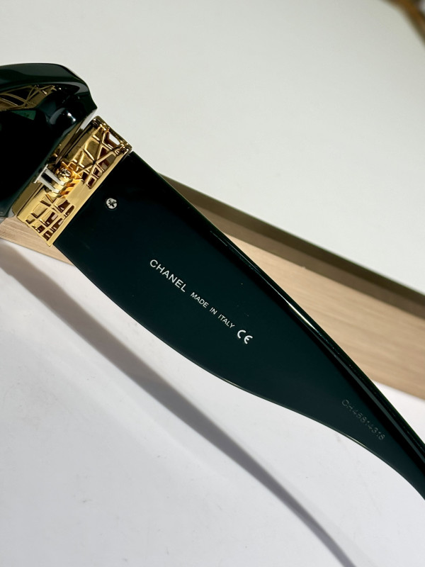 CL SUNGLASSES