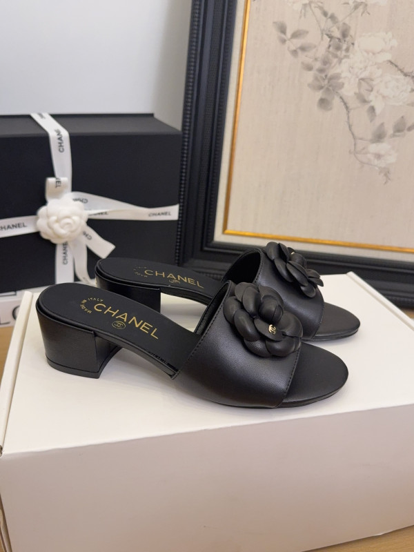 CL SANDALS