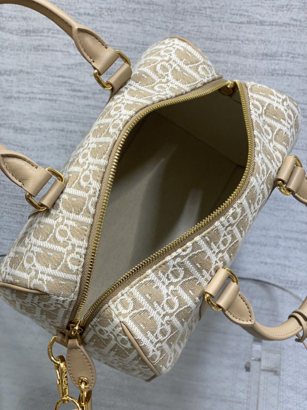 Diro Groove 25 bag