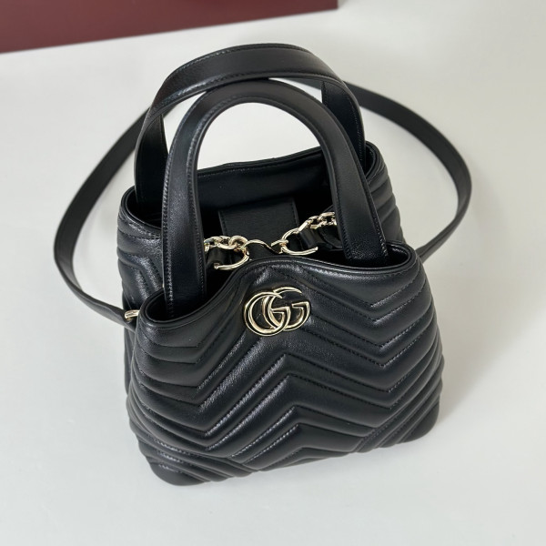 G*u*i betty small tote bag - 18cm(29cm)*18*12.5cm