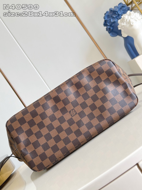 l0*is V*t0n neverfull mm-31*28*14cm