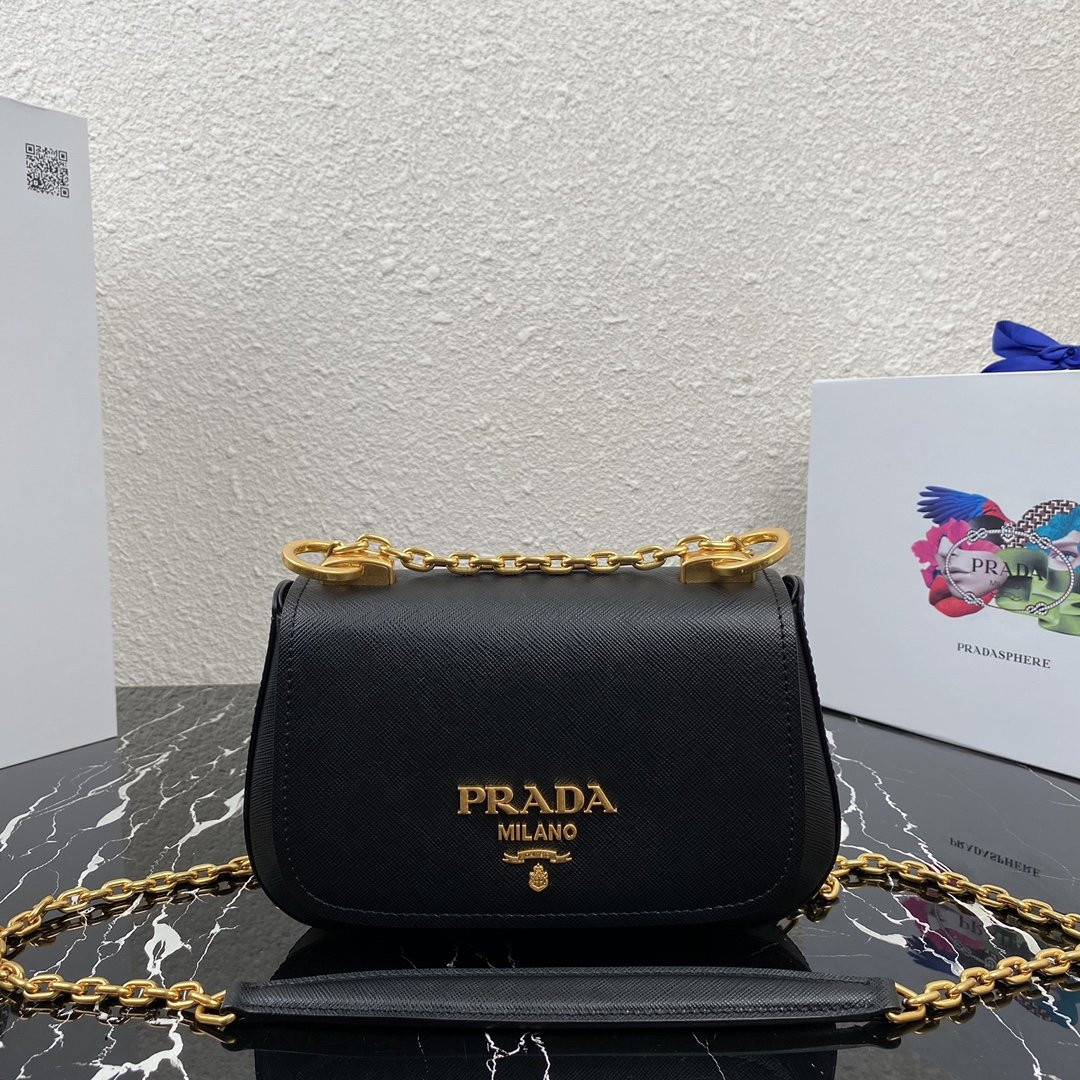 Pra*a saffiano leather