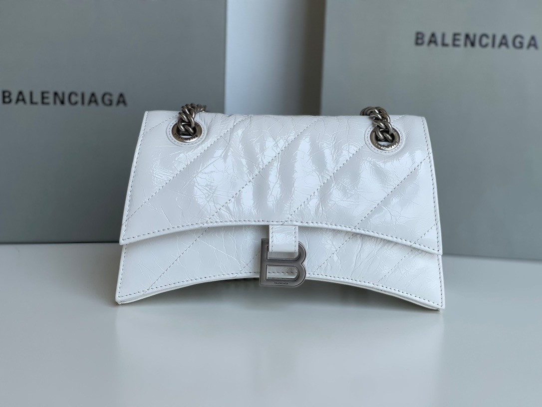 Ba*len*cia*ga crush small chain bag