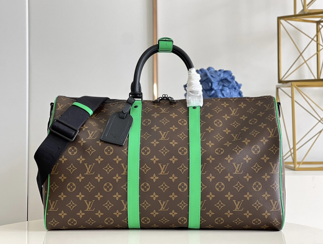 l0*is V*t0n keepall bandouliÈre 50