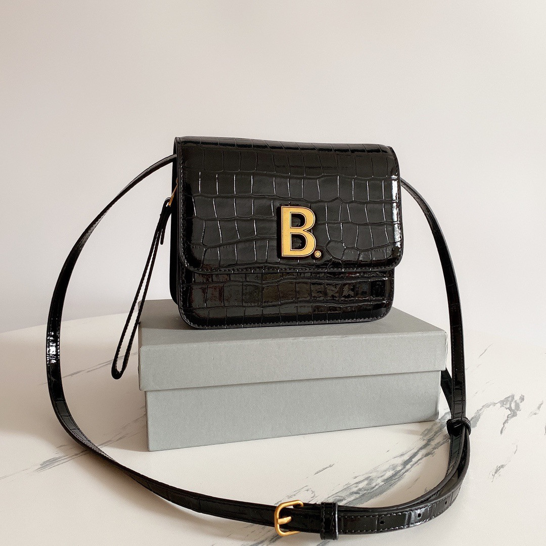 Ba*len*cia*ga women's b. small bag