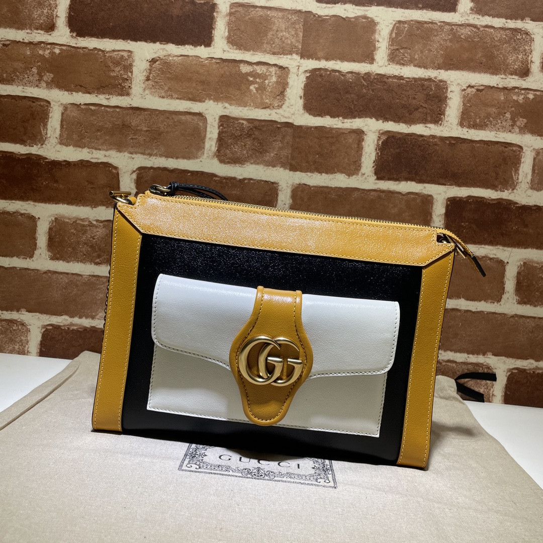 G*u*i small shoulder bag with double g