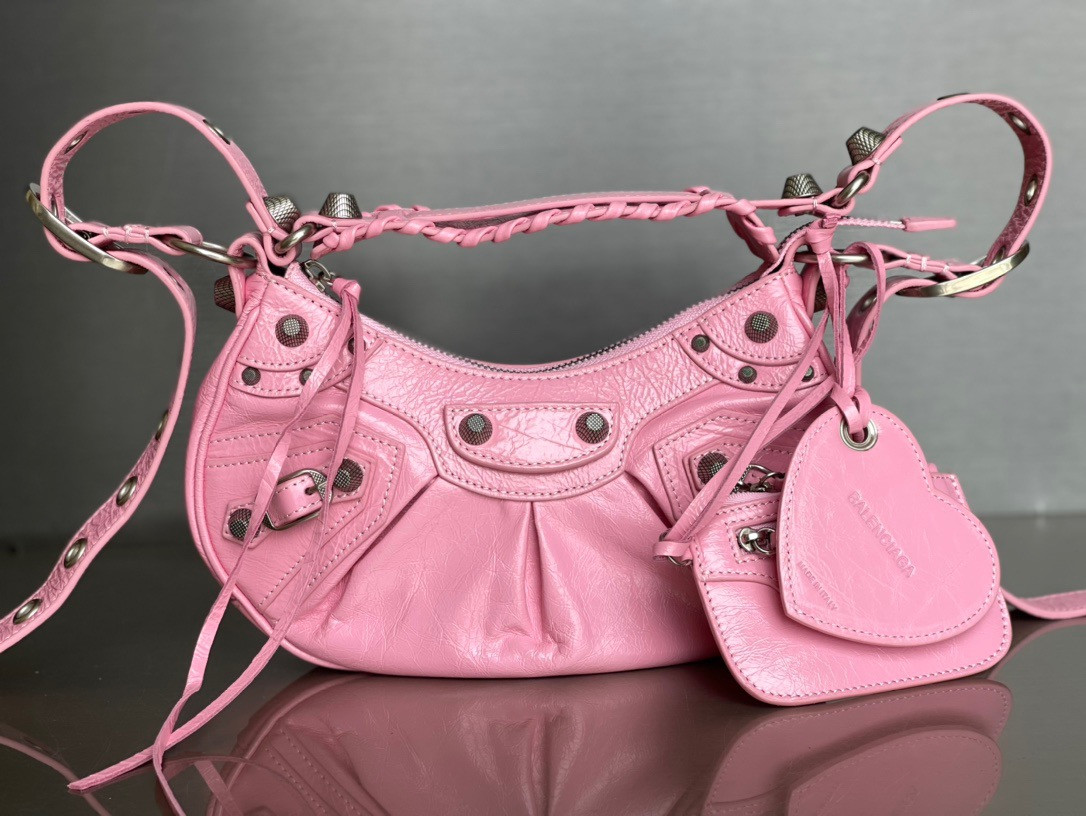 Ba*len*cia*ga women's le cagole xs shoulder bag