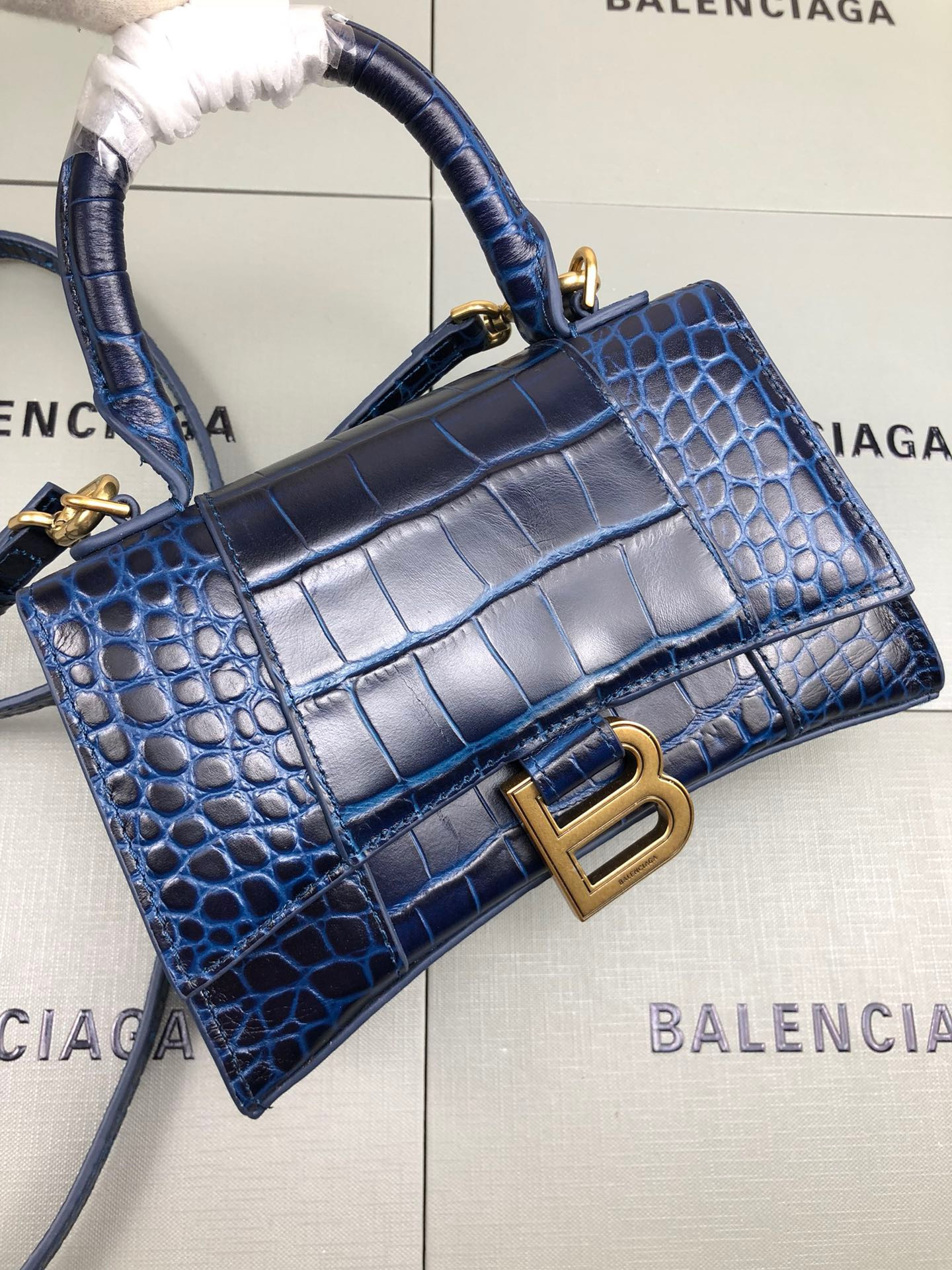 Ba*len*cia*ga hourglass xs top handle bag