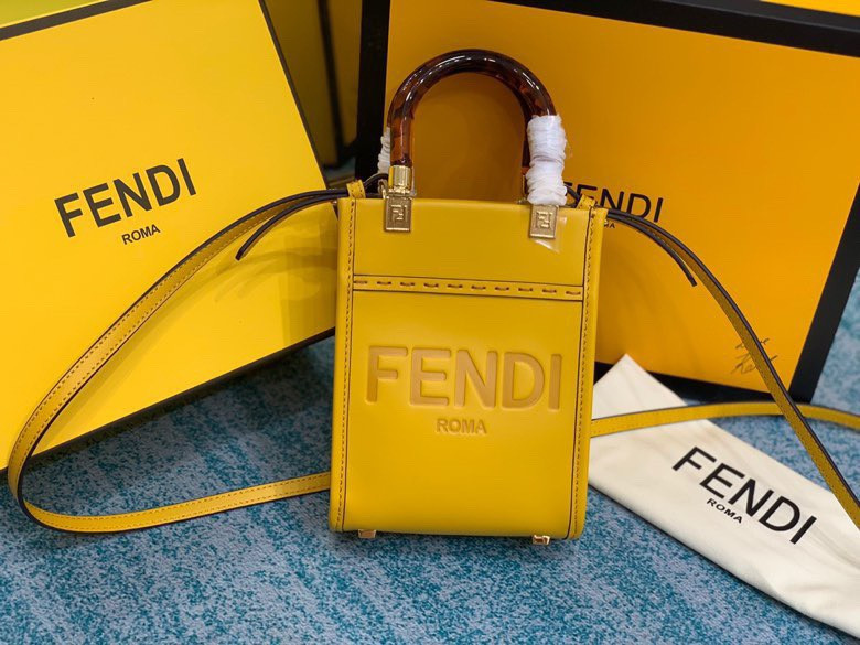 F**di mini sunshine shopper-13-18-6.5cm