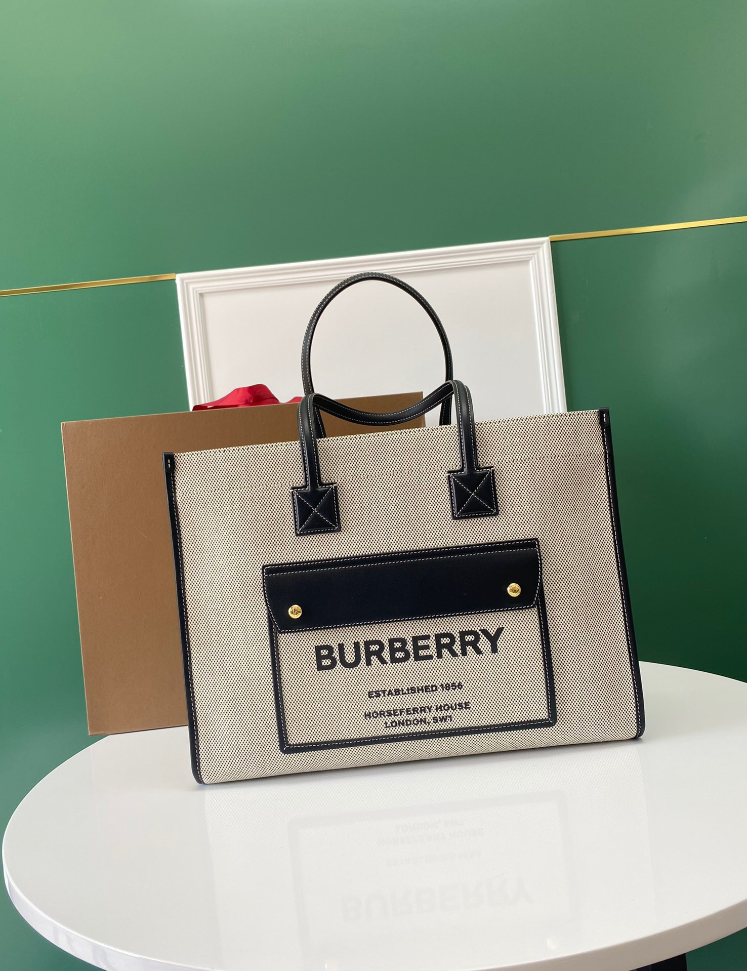 B**rry small freya tote