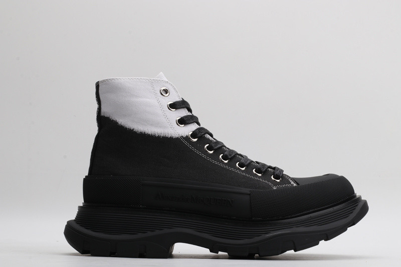 ale*d*r M*Q*en tread slick boot