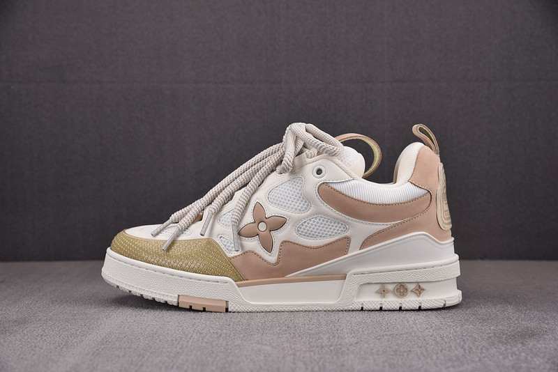 l0*is V*t0n sneakers