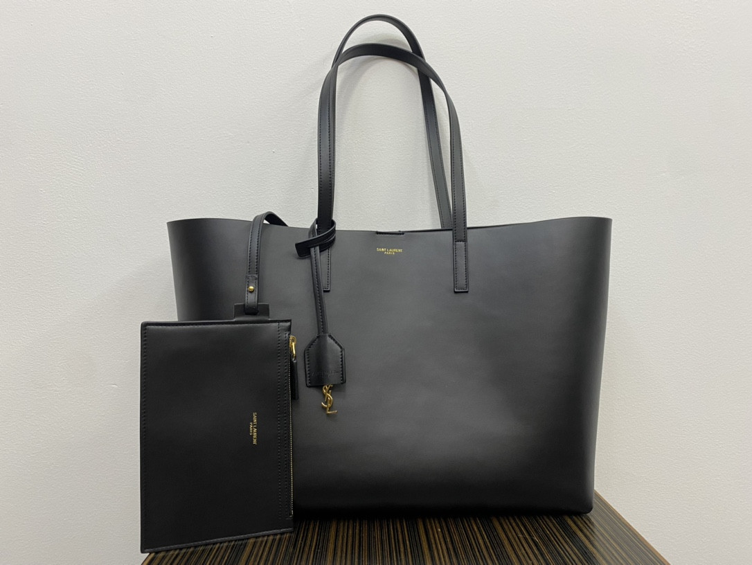 y*l shopping Sa**t Lau*nt leather