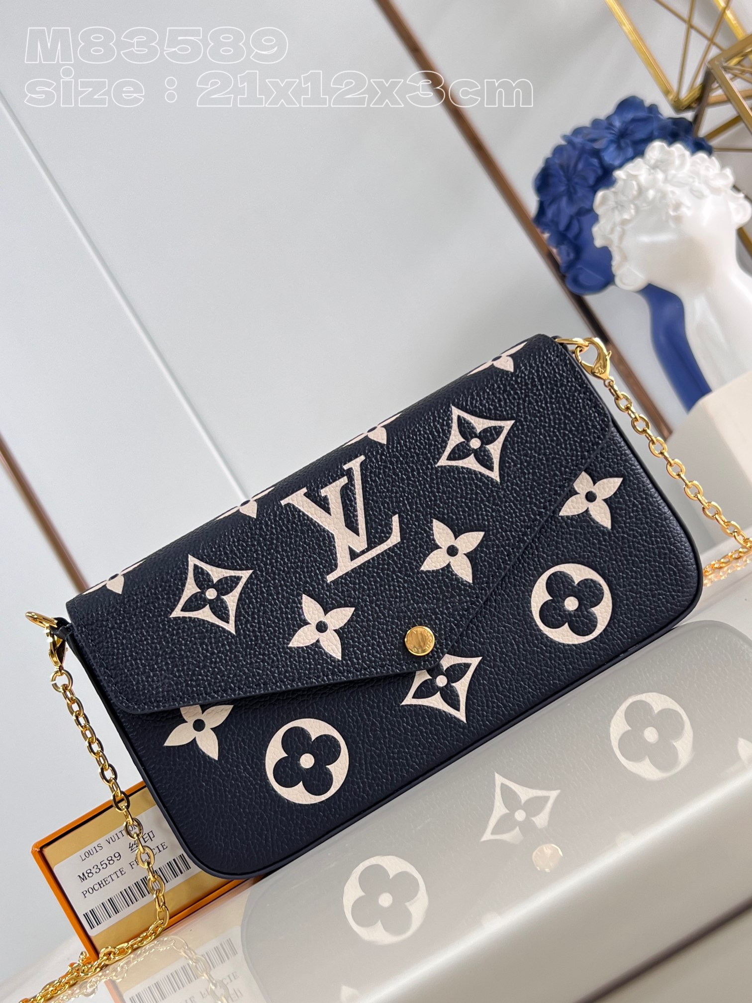 l0*is V*t0n pochette fÉlicie