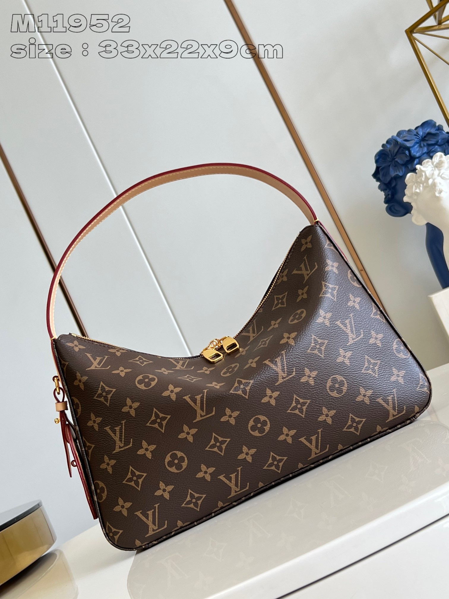 l0*is V*t0n slouchy pm-33*22*9cm