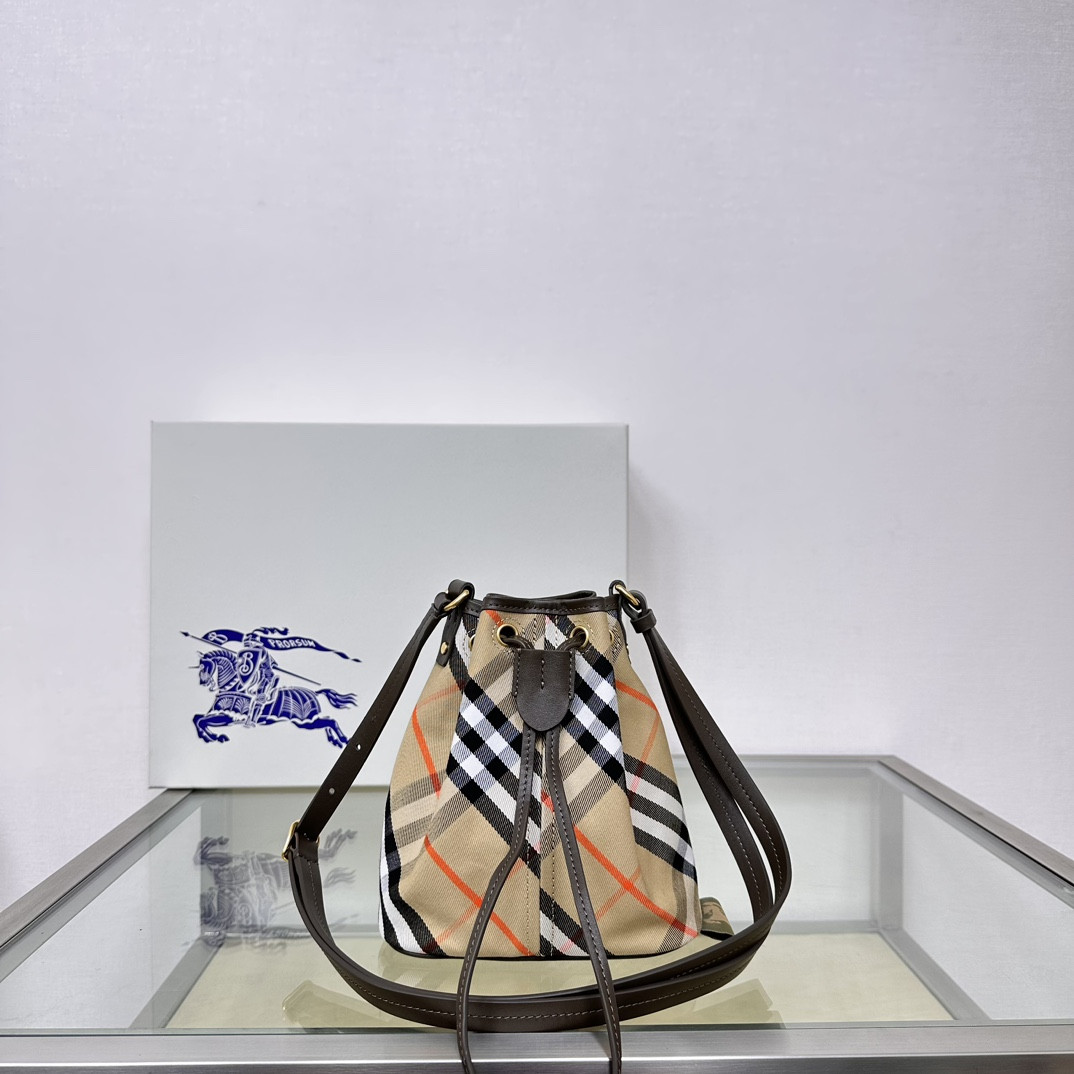 B**rry mini check drawstring pouch​