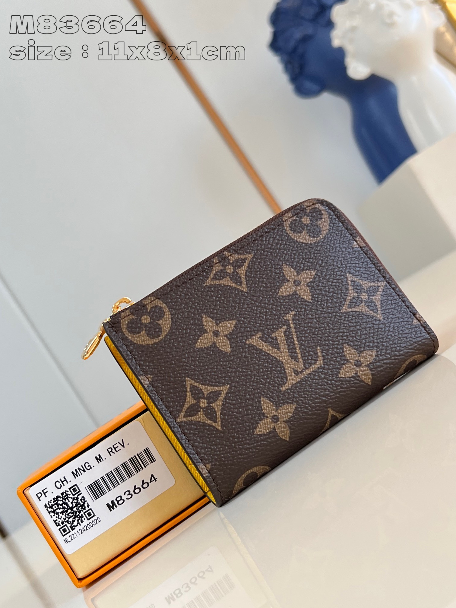 l0*is V*t0n noa compact wallet-11*8.5*1.5cm