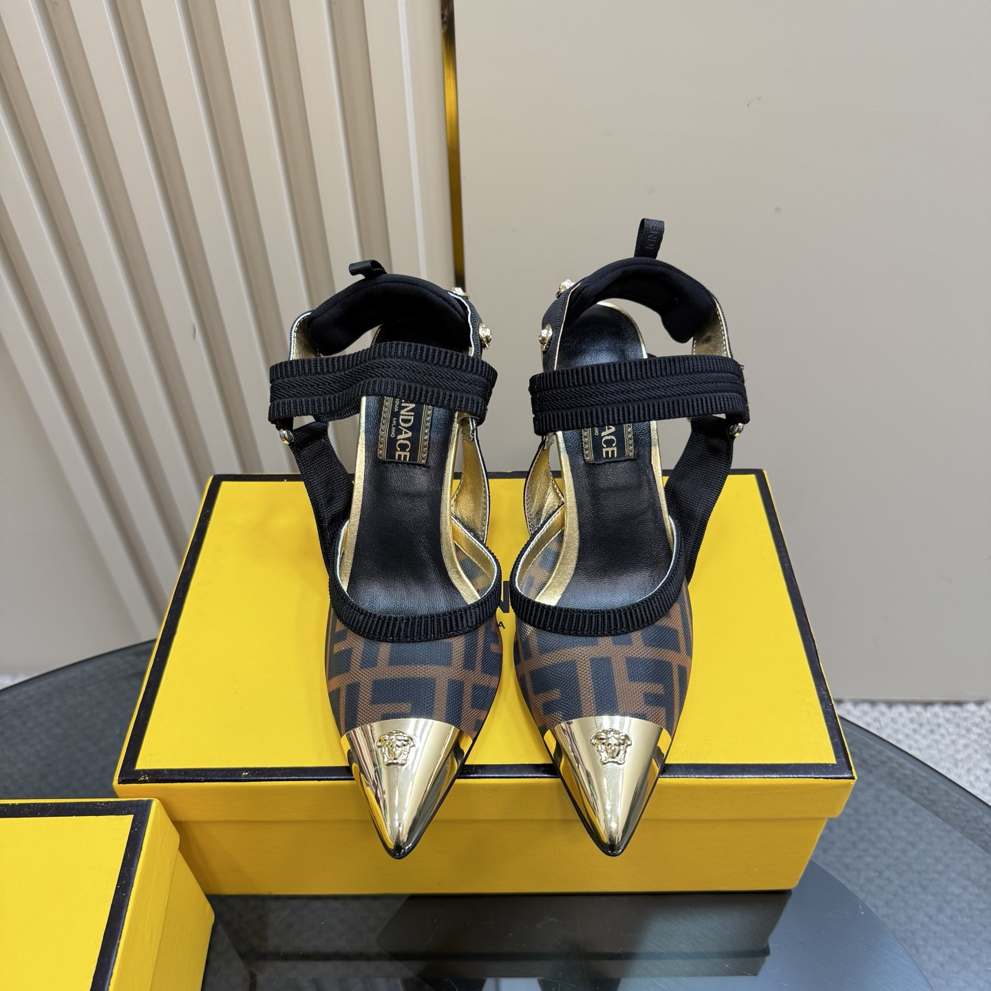F**di heels