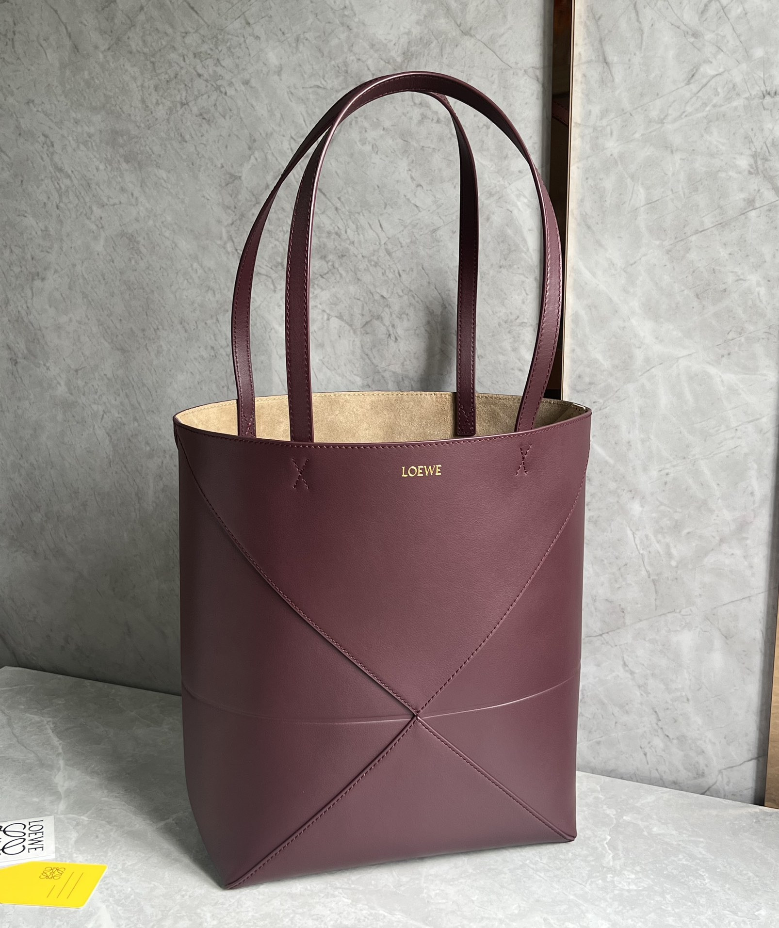 Lowee Puzzle Fold medium Tote -  25.5X14.5X31.5cm