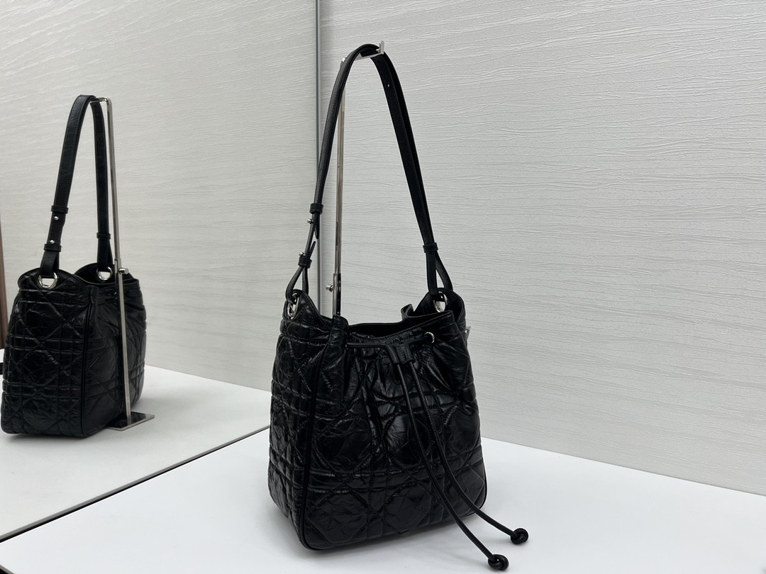 Diro D-Motion Bag - 23 x 24 x 13CM